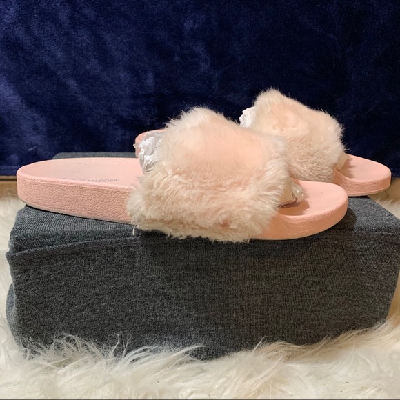 🦙🦙Steve Madden Pink Slides🦙🦙 - Picture 4 of 8